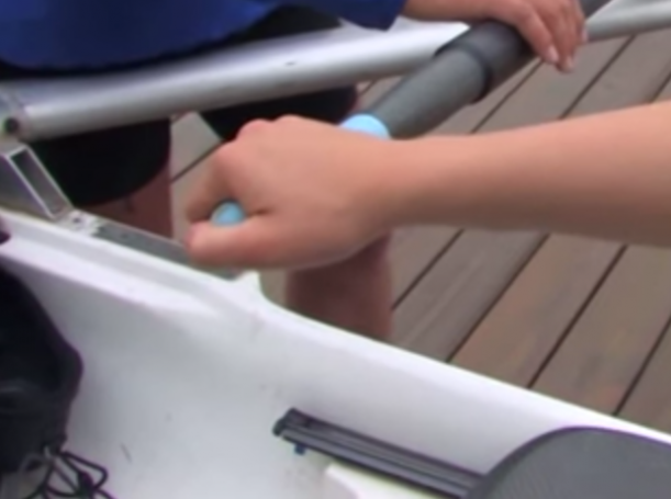 Sculling grip in the power phase