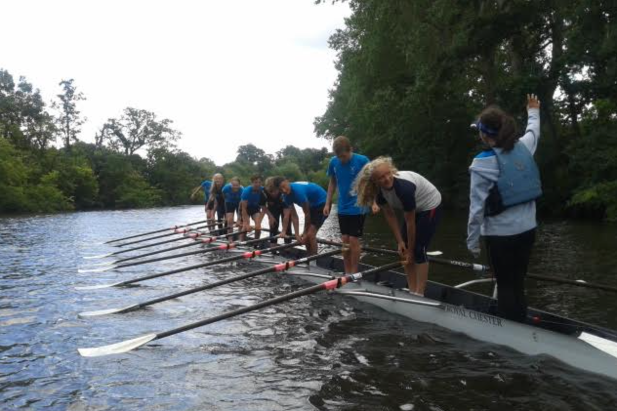 Royal Chester rowing juniors